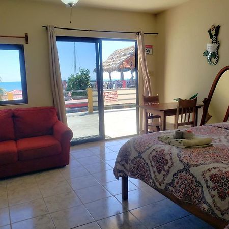 Beach Side Condos Caye Caulker By Ccvh Exterior photo