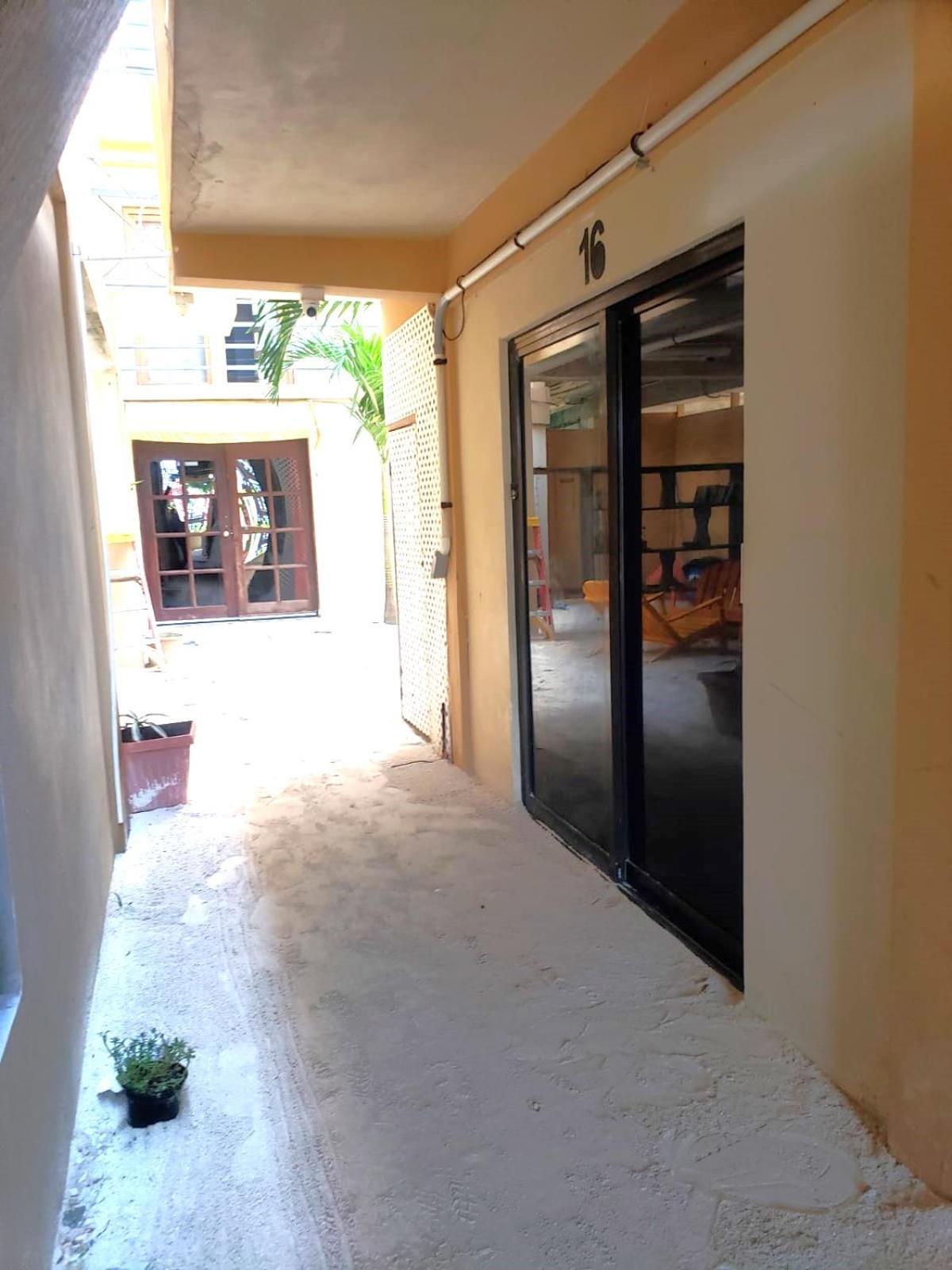 Beach Side Condos Caye Caulker By Ccvh Exterior photo